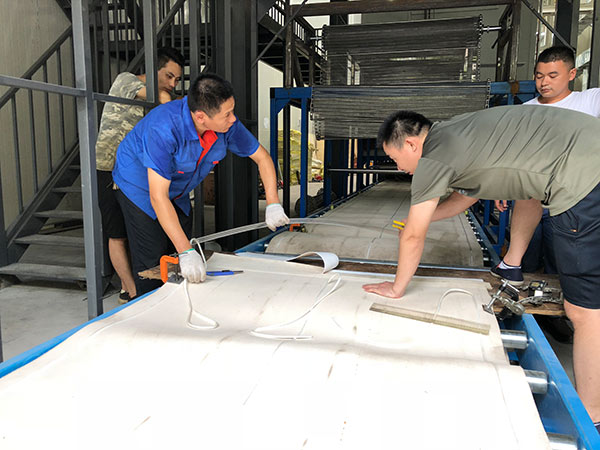 廣州擎川輸送帶定制廠家：專業(yè)團隊、完善服務(wù)