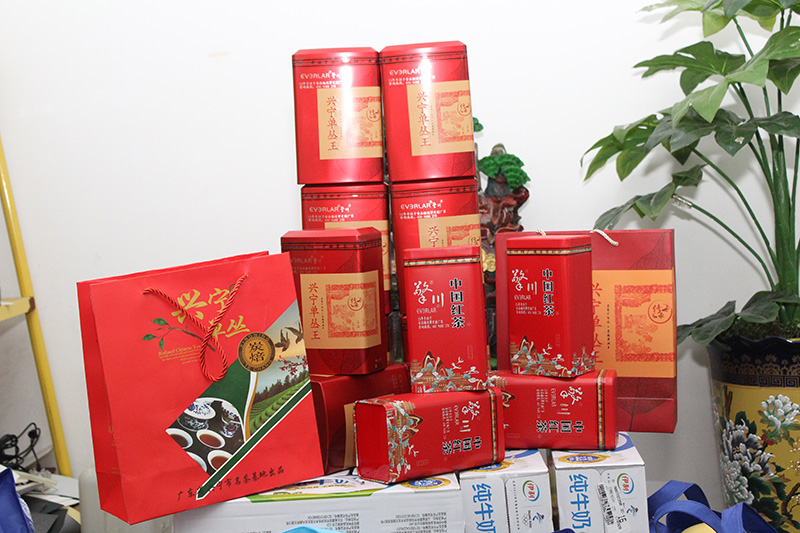 喜迎中秋國慶！擎川公司為員工送上中秋節(jié)福利啦